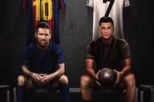 球队被嘘，萨比策：我不确定上半场1-0的表现能