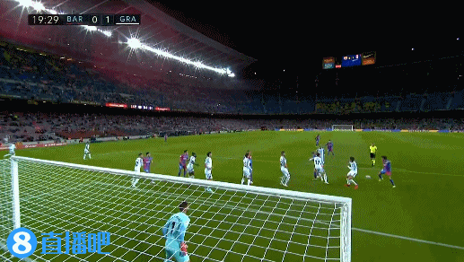 斯洛特再遇门框魔咒！利物浦0-0终结阿森纳五连胜，给曼城送大礼